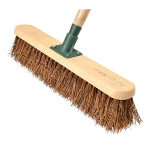 STIFF BASSINE WOODEN BROOM